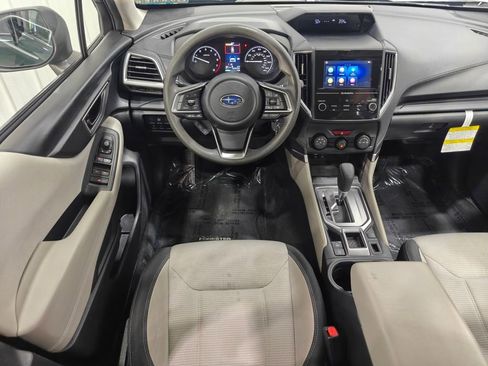 Used 2023 Subaru Forester AWD/4WD image 4