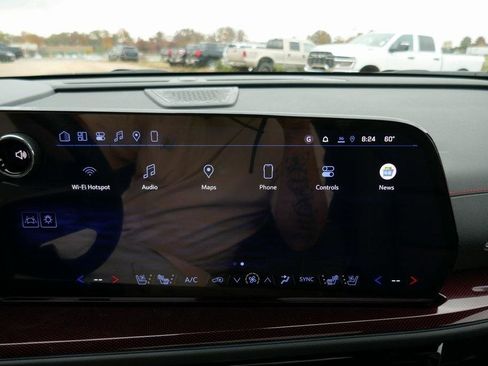 New 2026 Chevrolet Traverse RS image 33