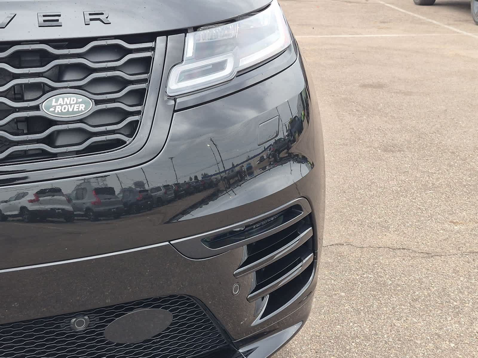 Used 2023 Land Rover Range Rover Velar R-Dynamic S AWD/4WD image 10