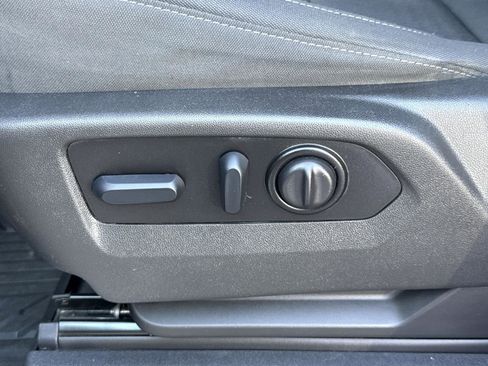 Used 2022 Chevrolet Silverado 1500 RST image 18