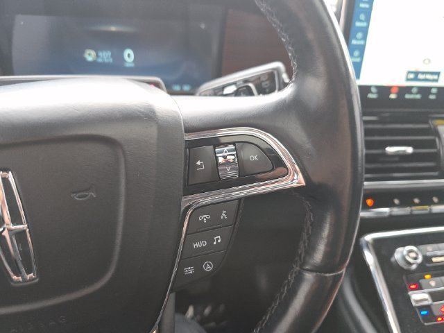 Used 2023 Lincoln Navigator Reserve AWD/4WD image 20