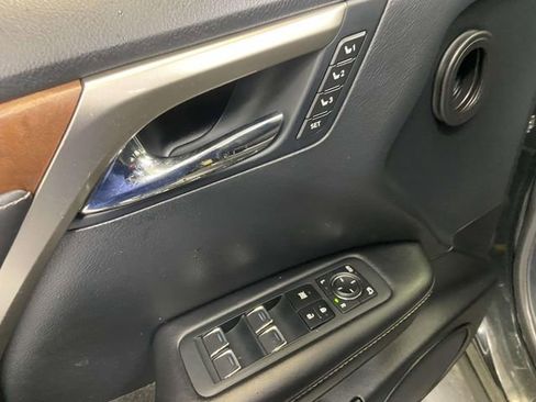 Used 2022 Lexus RX 350L FWD w/ Premium Package image 20