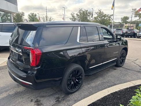 Used 2021 GMC Yukon SLT w/ SLT Luxury Plus Package AWD/4WD image 6