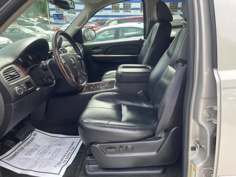 Used 2007 GMC Yukon XL Denali AWD/4WD image 11