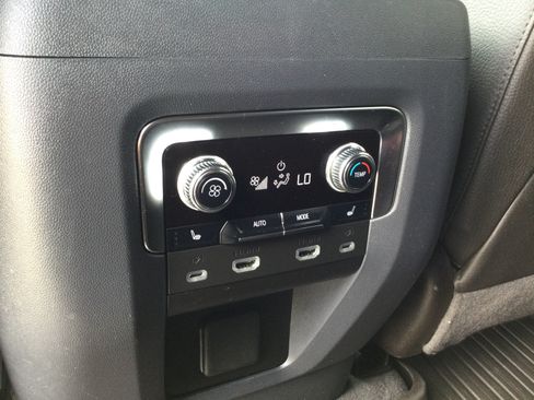 Used 2023 GMC Yukon XL Denali w/ LPO, Floor Liner Package AWD/4WD image 12