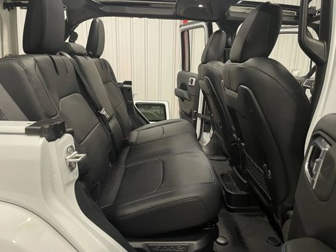 Used 2024 Jeep Wrangler High Altitude image 47