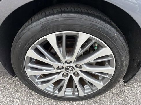 Used 2019 Lexus ES 350 w/ Premium Package FWD image 33