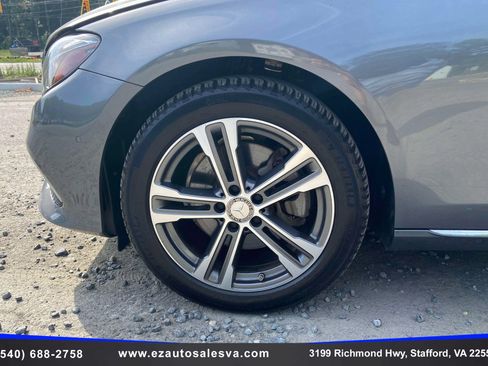 Used 2019 Mercedes-Benz E 300 4MATIC image 10