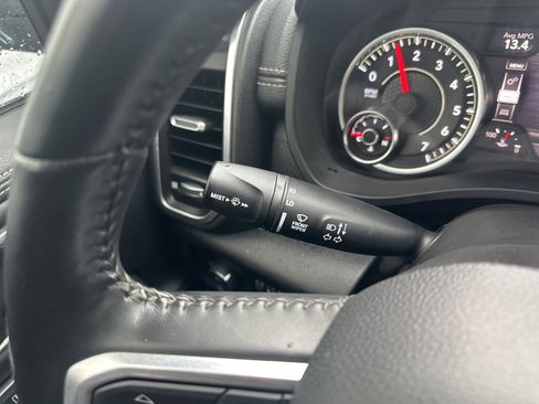 Used 2021 RAM 1500 Laramie image 18