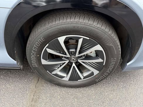 Used 2023 Lexus RZ 450e Premium w/ Accessory Package (2T) image 7