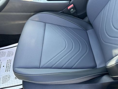 New 2026 Volkswagen Tiguan SE R-Line FWD image 9