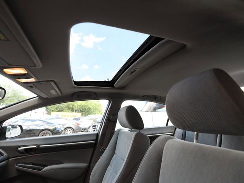 Used 2010 Honda Civic EX image 16