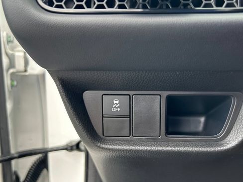 Used 2023 Honda HR-V EX-L image 26