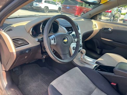 Used 2012 Chevrolet Malibu LS FWD image 12