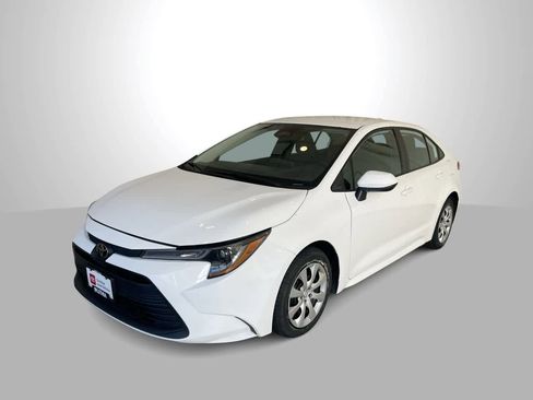 Certified 2024 Toyota Corolla LE FWD image 1