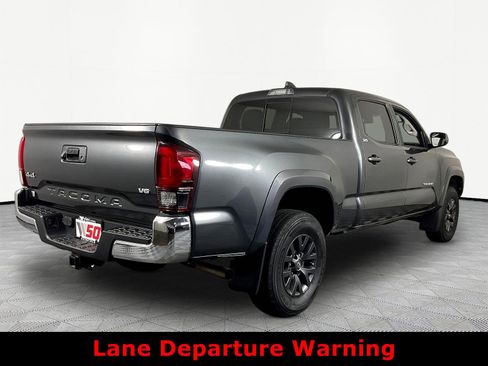 Used 2020 Toyota Tacoma SR5 AWD/4WD image 6