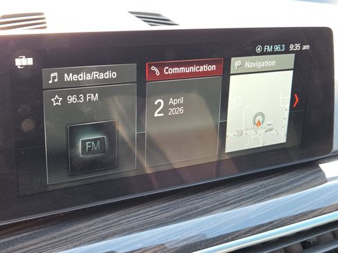 Used 2018 BMW 530i image 23