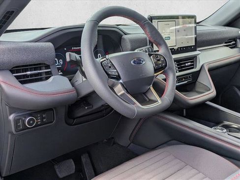 New 2026 Ford Explorer ST-Line image 3