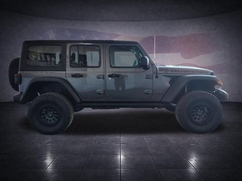 Used 2021 Jeep Wrangler Unlimited Rubicon AWD/4WD image 6