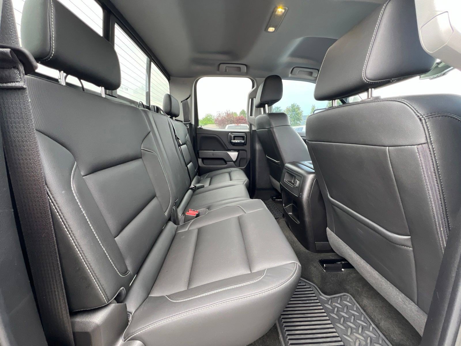 Used 2018 Chevrolet Silverado 2500 LTZ w/ Vortec Plus Package AWD/4WD image 27