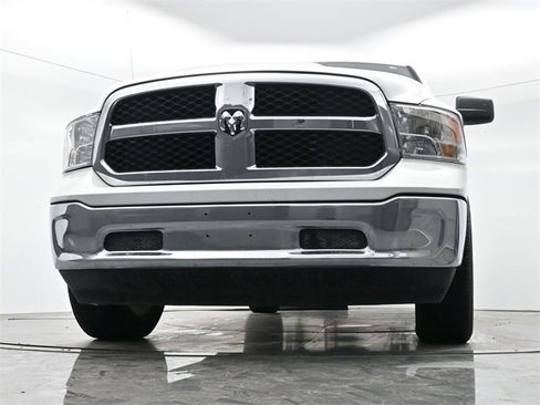 Used 2024 RAM 1500 Classic SLT image 10