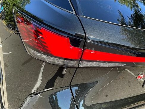 Used 2023 Lexus RX 350 Premium w/ Accessory Package AWD/4WD image 23