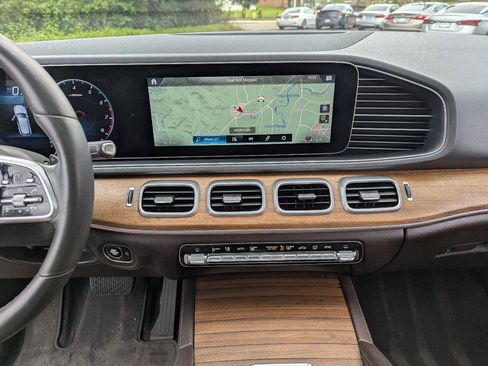 Used 2020 Mercedes-Benz GLE 350 4MATIC image 18