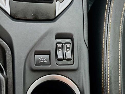 Used 2019 Subaru Crosstrek 2.0i Limited w/ Moonroof Package w/Navigation AWD/4WD image 20