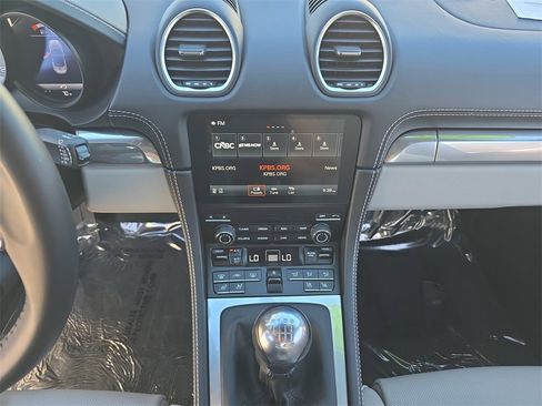 Used 2024 Porsche 718 Boxster S image 20