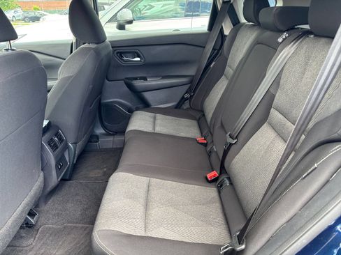 Used 2025 Nissan Rogue SV AWD/4WD image 20