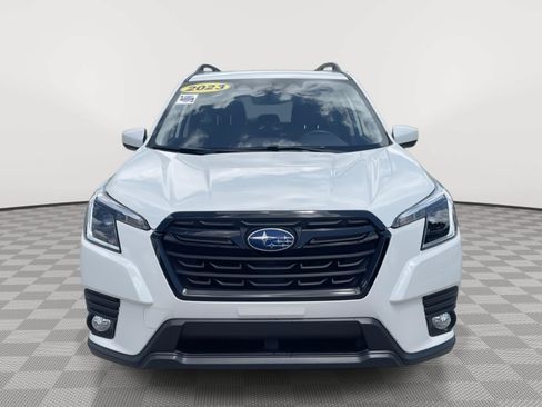 Certified 2023 Subaru Forester Premium AWD/4WD image 28