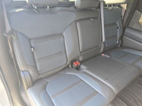 Used 2020 GMC Sierra 1500 Denali w/ Denali Ultimate Package AWD/4WD image 19