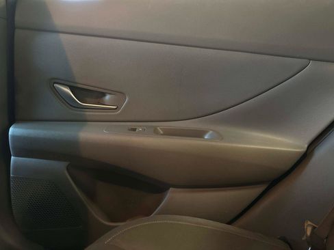 Certified 2023 Hyundai Elantra SEL w/ Convenience Package image 15