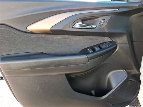 Certified 2023 Chevrolet TrailBlazer ACTIV image 26