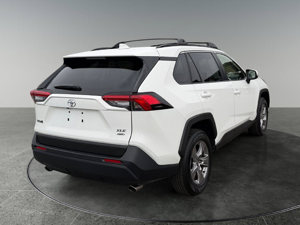 Used 2023 Toyota RAV4 XLE w/ Convenience Package AWD/4WD image 9