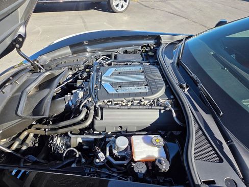 Used 2015 Chevrolet Corvette Z06 w/ 2LZ Preferred Equipment Group image 16