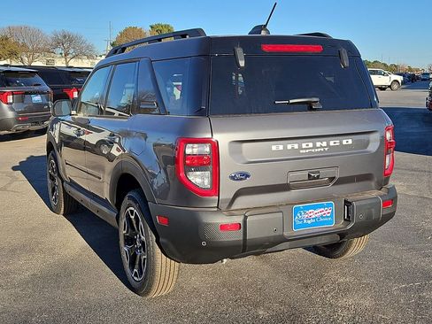 New 2025 Ford Bronco Sport Outer Banks image 9