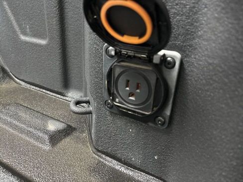 Used 2023 Chevrolet Silverado 1500 RST image 28