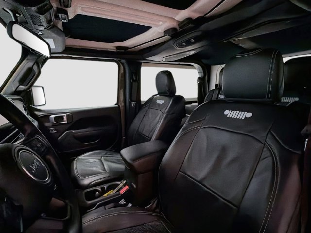 Used 2025 Jeep Wrangler Sport AWD/4WD image 19