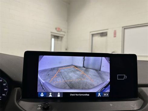 Used 2024 Honda Accord Sport image 31