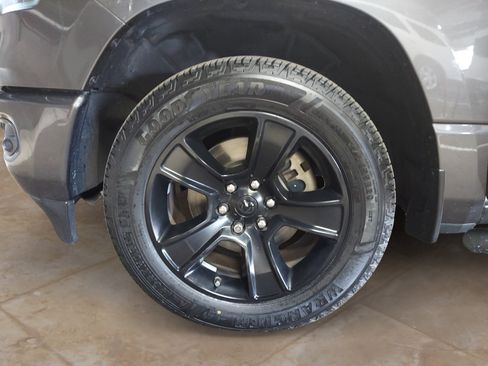 Used 2021 RAM 1500 Lone Star AWD/4WD image 29
