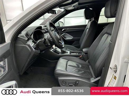 Certified 2022 Audi Q3 2.0T Premium image 12