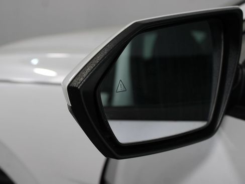 Used 2021 Hyundai Elantra SEL FWD image 31