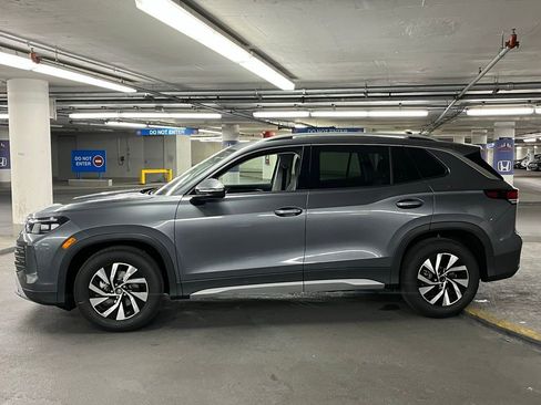 New 2026 Volkswagen Tiguan S FWD image 35