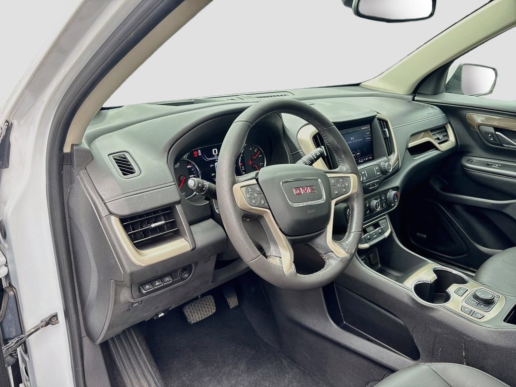 Used 2022 GMC Terrain Denali AWD/4WD image 9