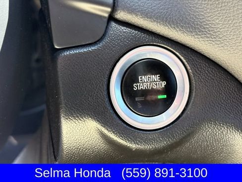 Used 2022 Chevrolet Equinox LT FWD image 17