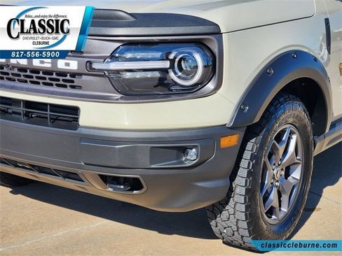 Used 2024 Ford Bronco Sport Badlands image 10