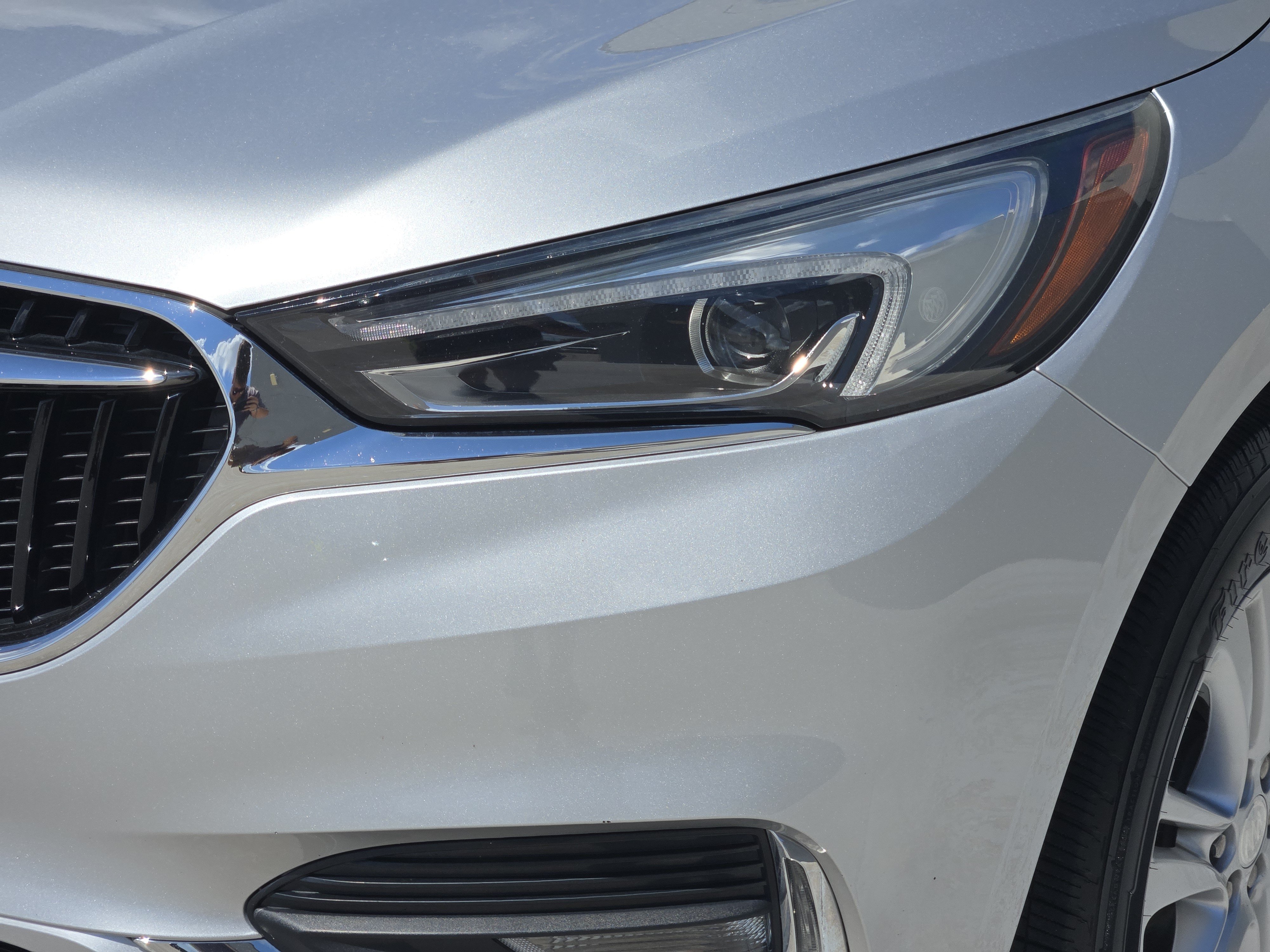 Used 2018 Buick Enclave Essence w/ Trailering Package FWD image 10