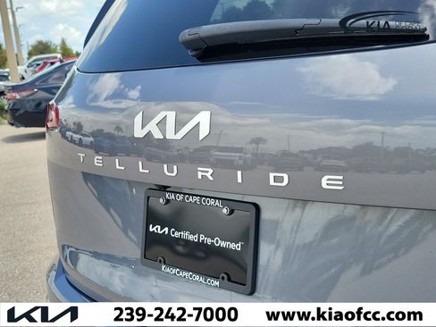 Certified 2024 Kia Telluride S FWD image 10