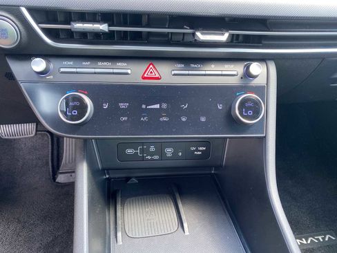 Certified 2025 Hyundai Sonata SEL image 18